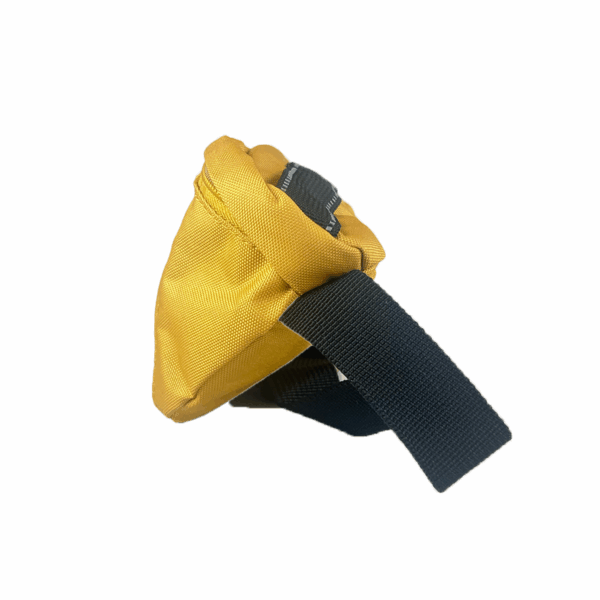 Cangurera Amarilla Para Hombre CAT - Imagen 5